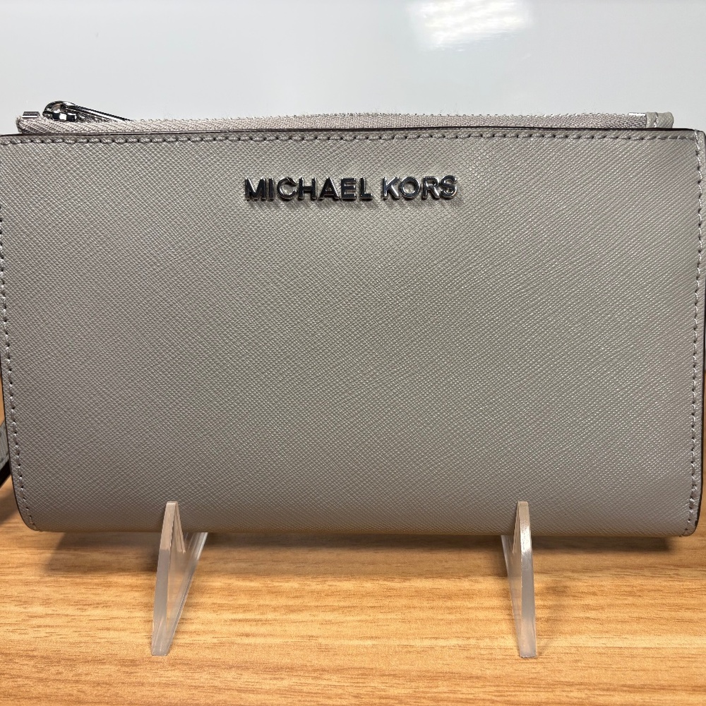 Michael Kors Jet Set Travel Double Zip Wristlet - Grey, NWOT